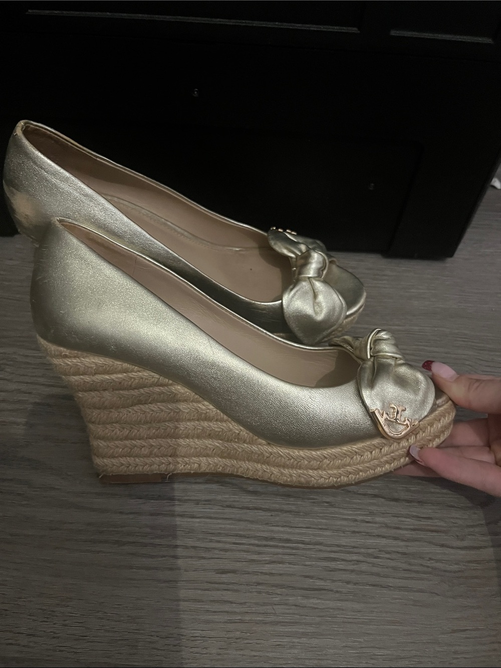 Tory Burch Metallic Gold Knot Peep-Toe Wedge Espadrille - Picture 9 of 13